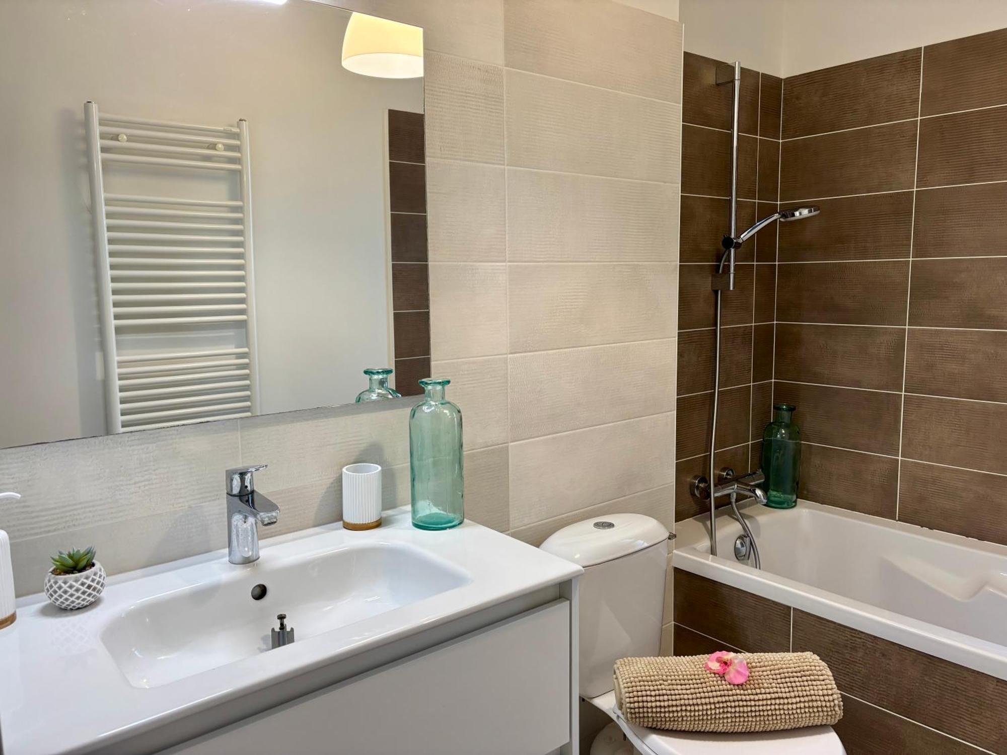 Maison contemporaine refaite à neuf - À 50M de l'océan Ploemeur Esterno foto